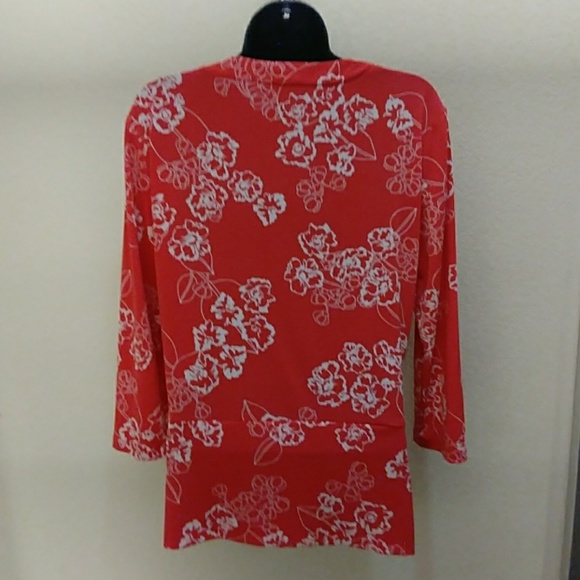 Ellen Tracy Surplice Floral Top - Picture 5 of 7